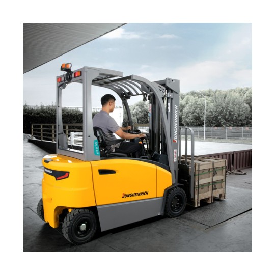 Jungheinrich EFG BC 330 counterbalance truck: Example of use